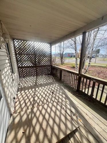 604 Franklin St, Stanley, WI 54768-1149