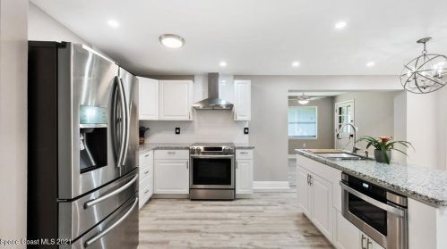 2875 Diamond Rd, Titusville FL  32796-1633 exterior