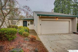 628 Salem Heights Ave, Salem, OR 97302-5613