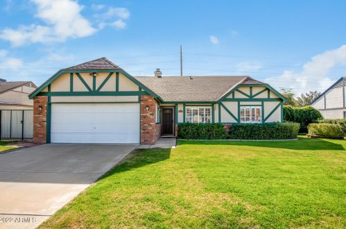 4775 Mcrae Way, Glendale, AZ 85308-4820
