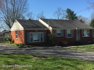 3113 Cloverwood Dr, Nashville TN  37214-3301 exterior