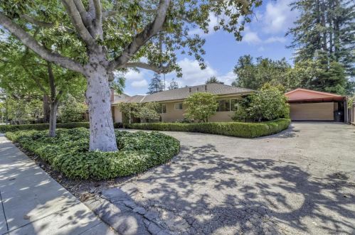 1558 Edgewood Dr, Palo Alto, CA 94303-2819