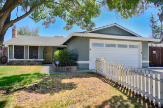 9 Ething Ct, Sacramento CA  95823-5152 exterior
