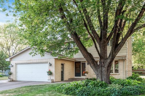 7730 47 1/2 Pl, Minneapolis, MN 55428-4503