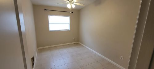 1808 22nd Ave, Vero Beach FL  32960-3082 exterior