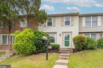 3971 Sunny Brook Ct, Woodbridge, VA 22192-6451