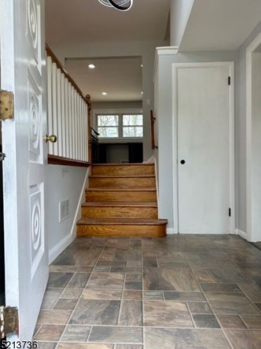 50 Dolly Dr, Parsippany NJ  07054-1714 exterior