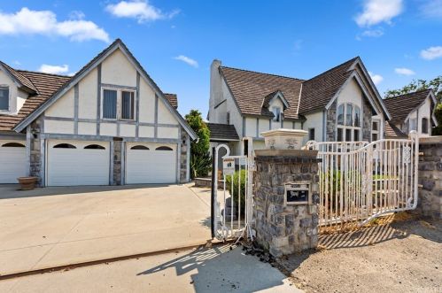 20853 Via Verde St, Covina, CA 91724-3721