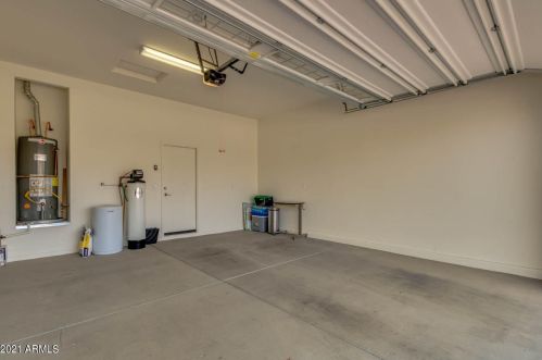 4926 Quiet Way, Gilbert AZ  85298-0648 exterior