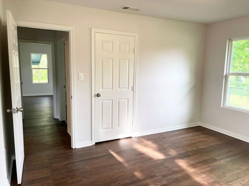 705 Main St, Greenville TX  75401-2027 exterior