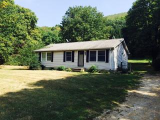4530 Rudetown Rd, Hardyston, NJ