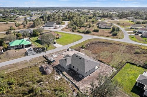 139 Pembroke St, Lehigh Acres FL 33974-0440 exterior