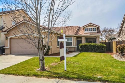 5443 Silversmythe Ln, Riverbank, CA 95367-9420