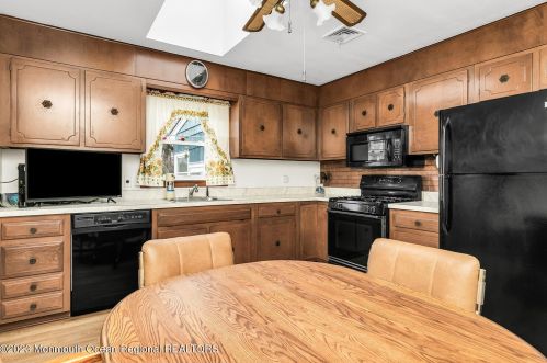 1703 Maxwell Dr, Belmar NJ  07719-3851 exterior