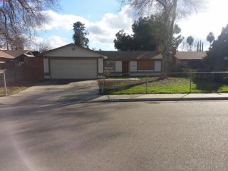 333 Modoc Ave, Visalia, CA 93291-2081