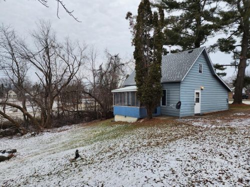 506 Corbett Ave, Ladysmith, WI 54848-1907