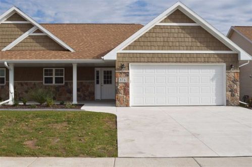 874 Gertrude St, Kaukauna, WI 54130-1129