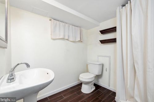 506 Rambo St, Norristown PA  19405-1528 exterior