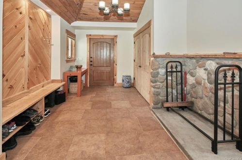 374 County Route 1, Warwick, NY 10990-2216