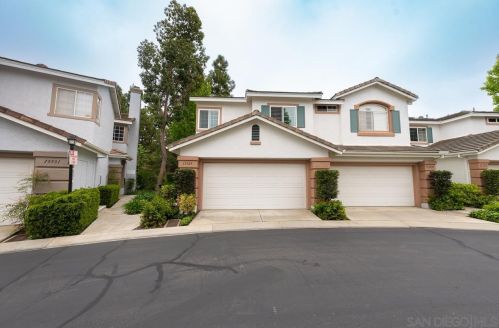 13529 Jadestone Way, San Diego CA  92130-2828 exterior