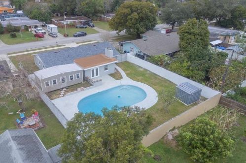 31 Cosmos Dr, Orlando FL 32807-4931 exterior