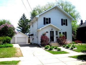 1818 Oneida St, Appleton WI  54915-1835 exterior