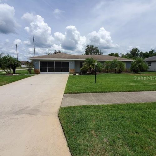 891 Shenandoah Ave, Deltona, FL 32725-7420