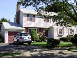 21 Joseph Rd, Newton, MA 02460-1121