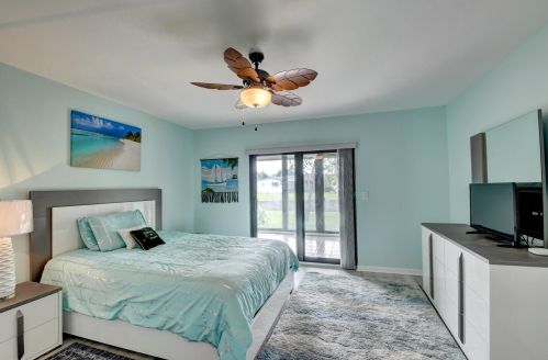 6108 Kings Gate Cir, Delray Beach FL  33484-2455 exterior