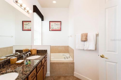 1499 Fairview Cir, Kissimmee FL 34747-6775 exterior