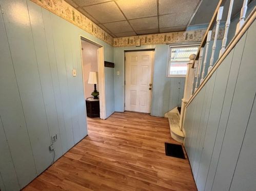 351 Washington St, Leetsdale, PA 15056-1003