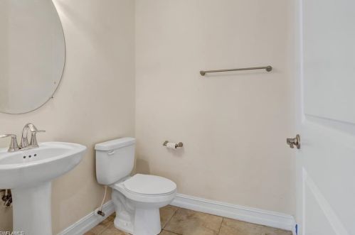 7797 Bristol Cir, Naples FL  34120-0702 exterior