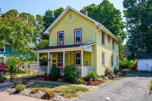 62 Eldridge St, Manchester, CT 06040-5550