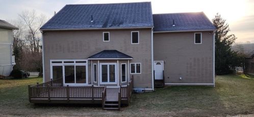 18 Pond View Rd, New Britain, CT 06052-1562