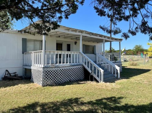 154 Bierhalter Ln, Whitney, TX 76692-4657