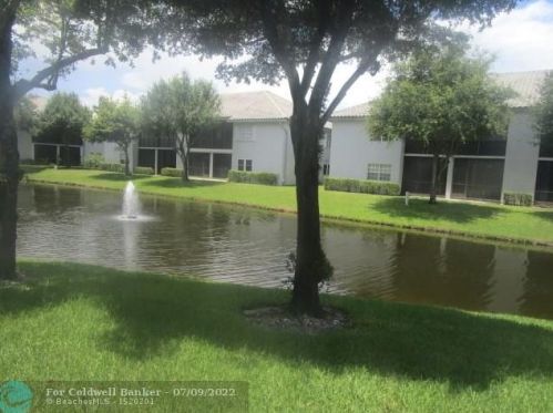 11571 Briarwood Cir, Boynton Beach FL  33437-1906 exterior
