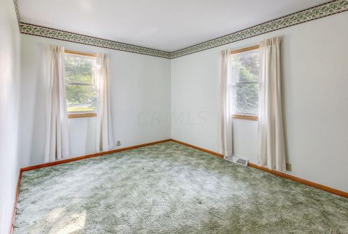 11860 Green Valley Rd, Mount Vernon OH  43050-9624 exterior