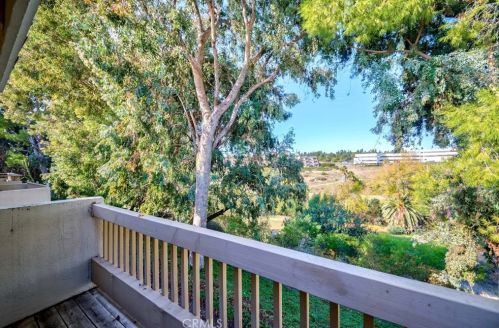 402 Westchester Pl, Fullerton CA  92835-2705 exterior