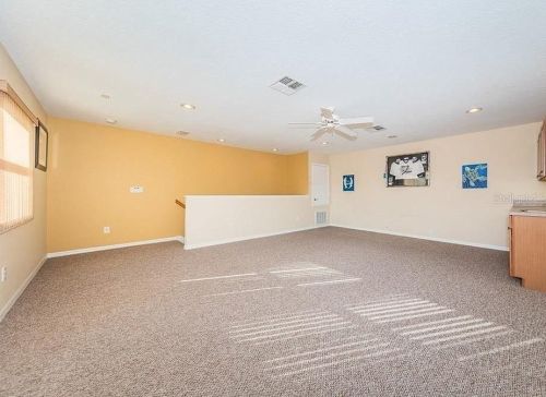 1673 Oak Park Ct, Tarpon Springs FL  34689-3891 exterior