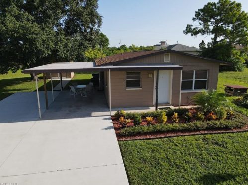 3014 14th St, Lehigh Acres, FL 33976-3011