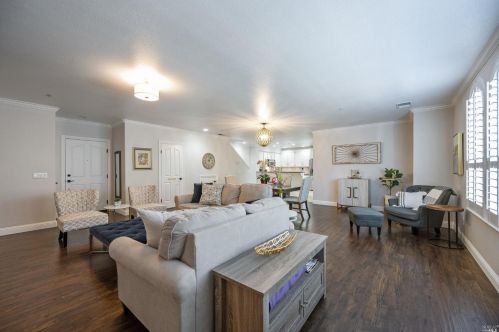 416 Emily Rose Cir, Windsor CA  95492-7732 exterior