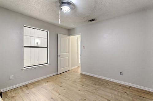 5404 Nevada Dr, Greenville TX  75402-6103 exterior