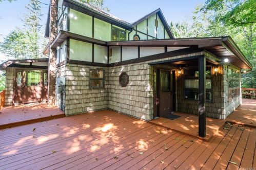 188 Bellvale Lakes Rd, Warwick, NY 10990-3454