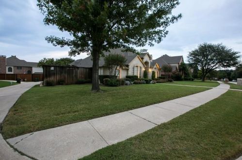 2705 Black Sage Dr, Plano TX  75093-3366 exterior