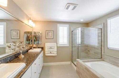 6295 Church St, Gilroy CA  95020-6412 exterior