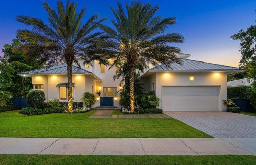 210 7th St, Delray Beach FL  33444-3924 exterior