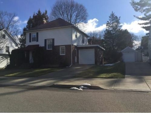 40 Matthews St, Binghamton, NY 13905-4013