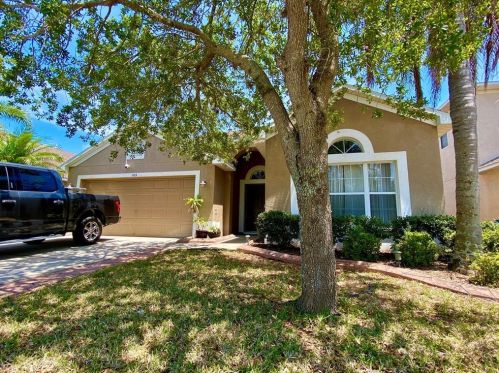 505 Stone Briar Dr, Ruskin, FL 33570-3222