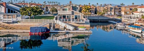 4132 Hemlock St, Oxnard, CA 93035-2935