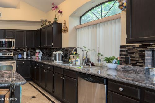 6007 Potter Dr, Glendale AZ  85308-6728 exterior